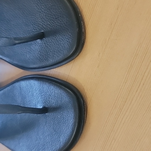 Tory Burch Miller Slingback Sandals Black Leather Gold Logo Sz 9 - Picture 2 of 5